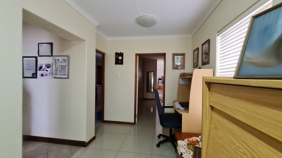 4 Bedroom Property for Sale in Dana Bay Western Cape